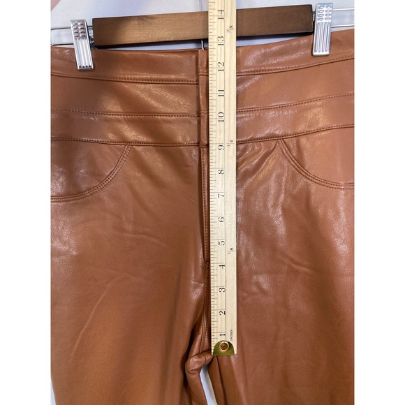 Fashion Nova Cognac Faux Leather High Waisted Triple Button Pants Brown L NEW - Picture 6 of 11